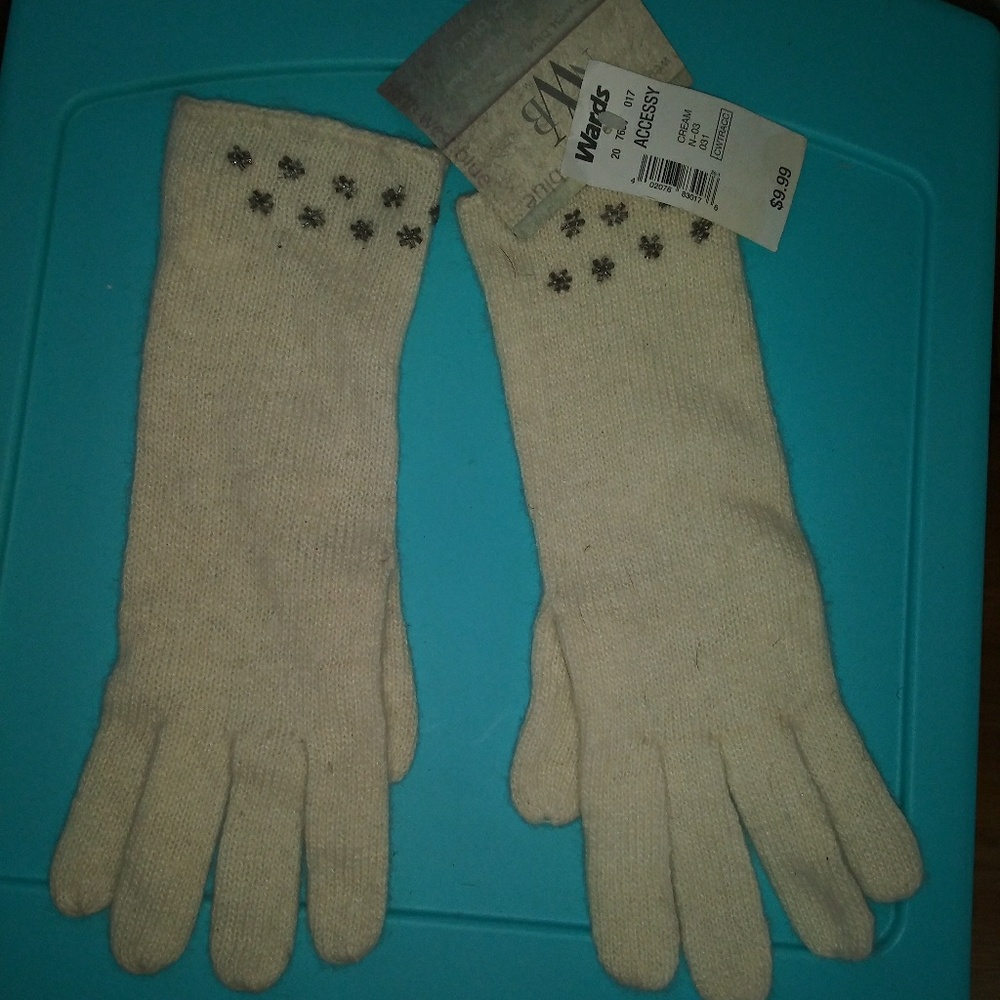 Woman's Gloves